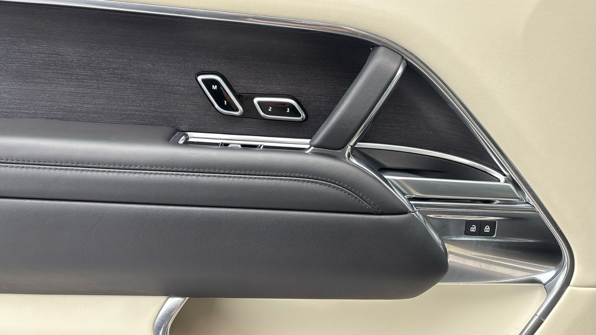 Land Rover Range Rover Image 19