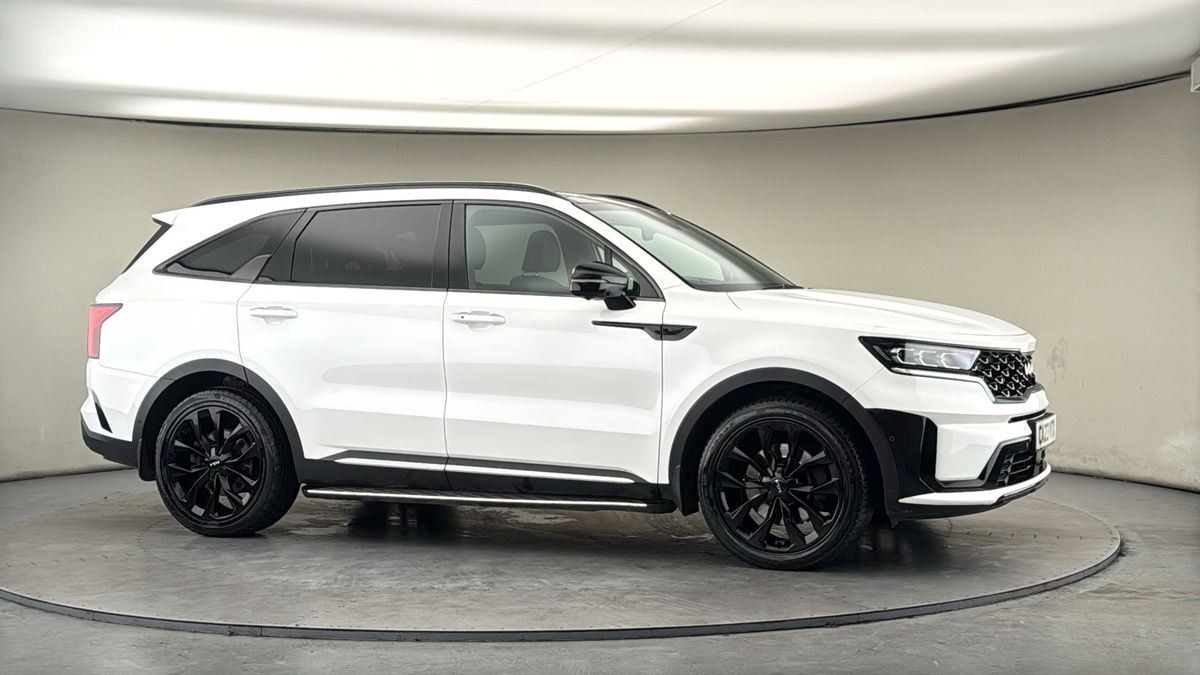 More views of Kia Sorento