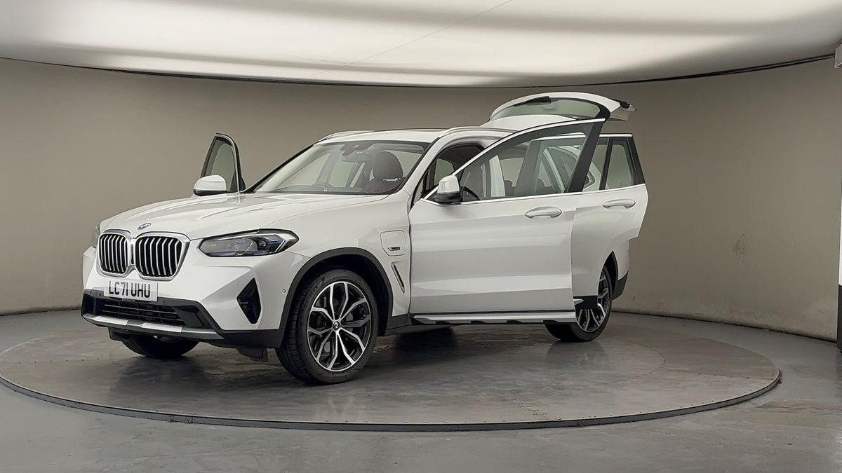 More views of BMW X3