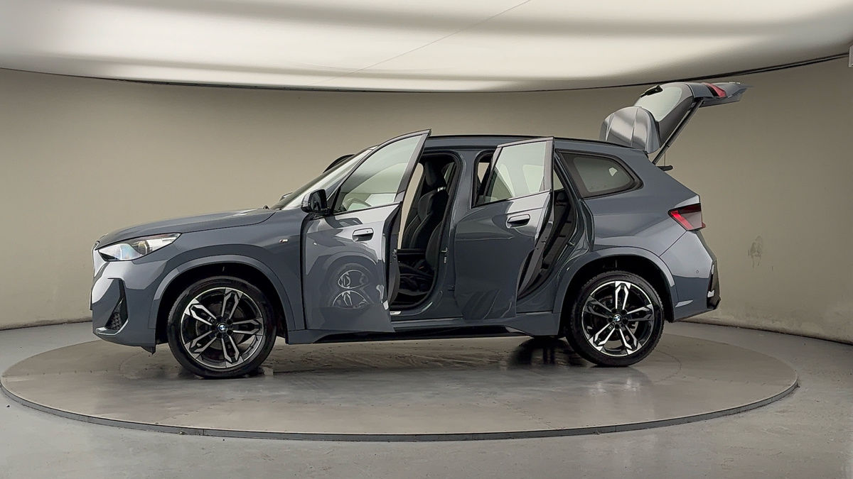 More views of BMW X1