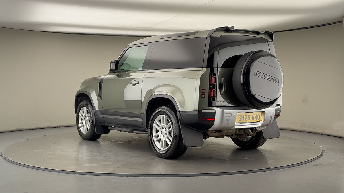 Land Rover Defender 90 Image 2