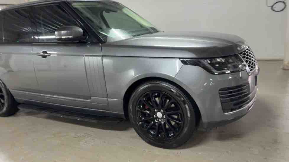More views of Land Rover Range Rover