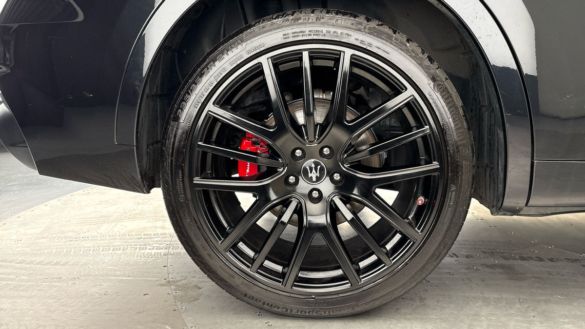 Maserati Levante Image 10
