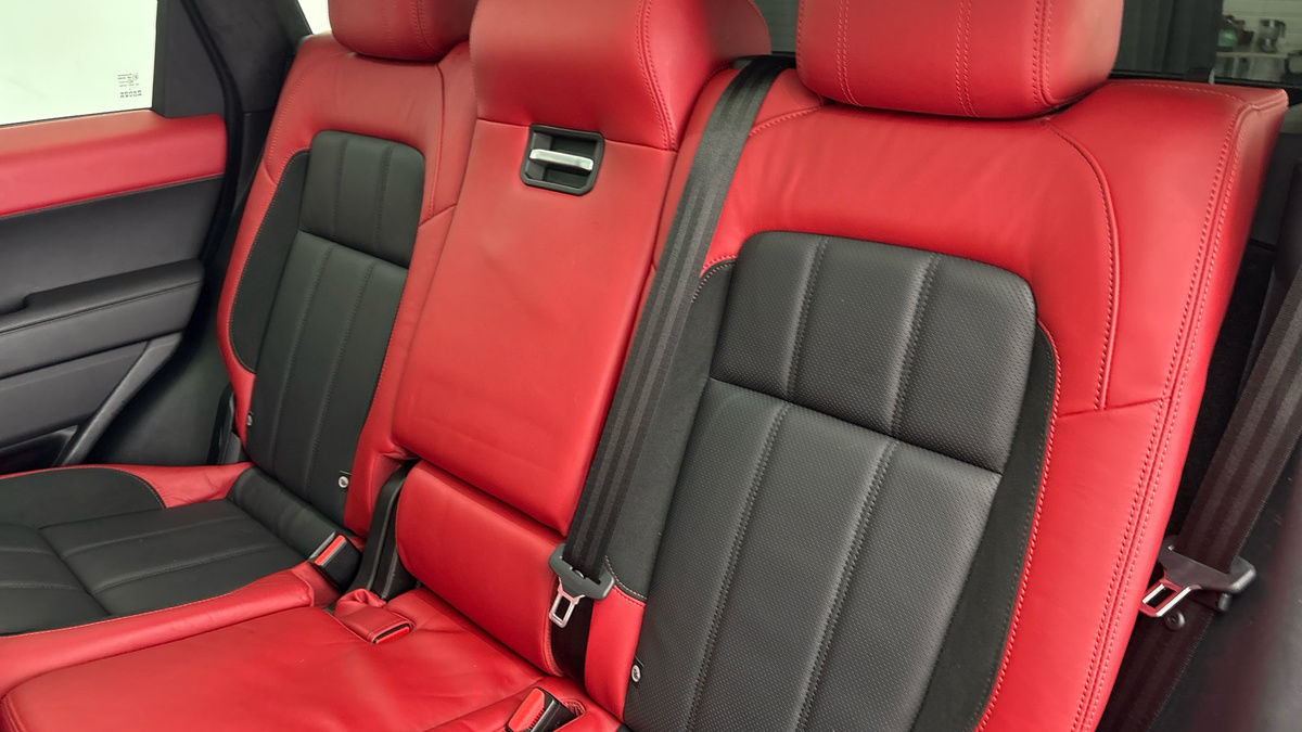 Land Rover Range Rover Sport Image 8