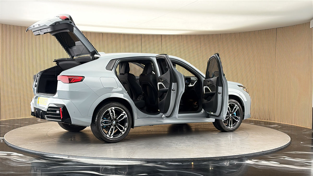 More views of BMW X2