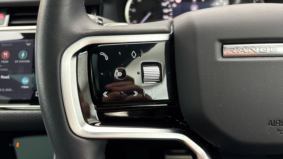 Land Rover Range Rover Evoque Image 13