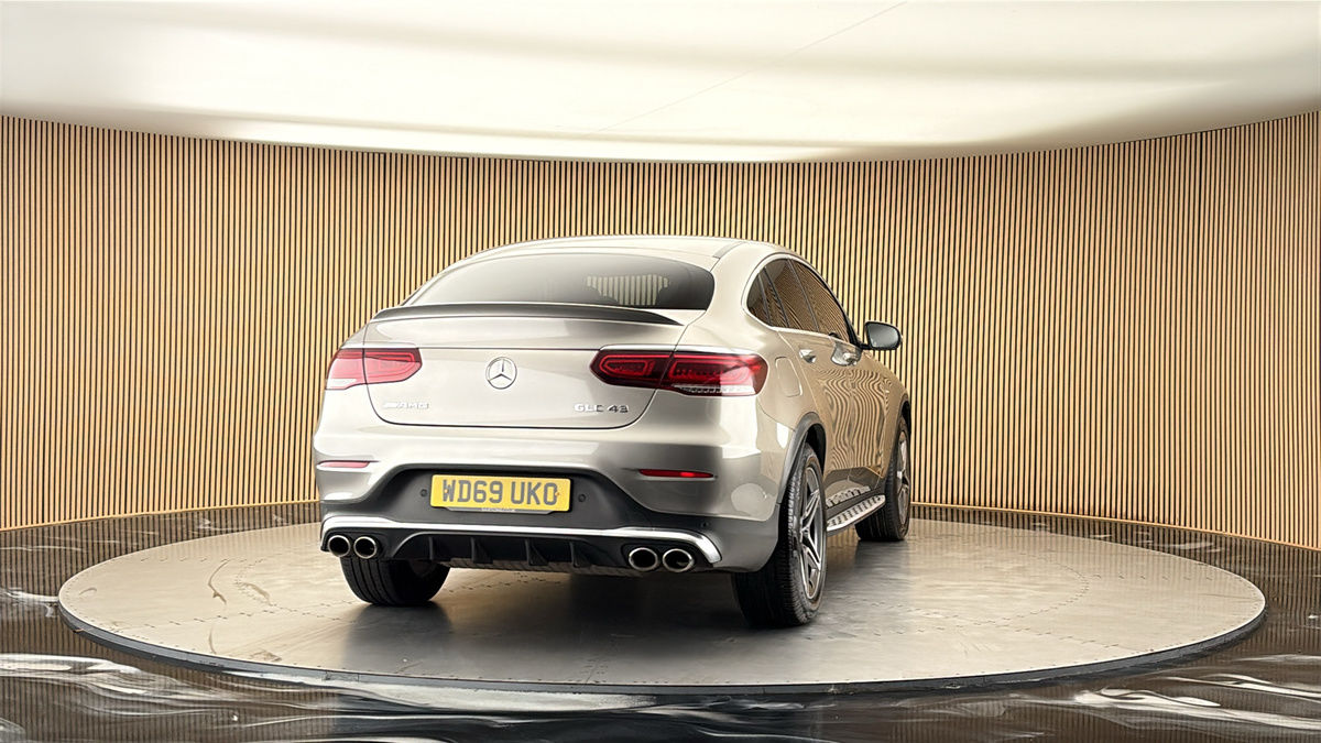 More views of Mercedes-Benz GLC
