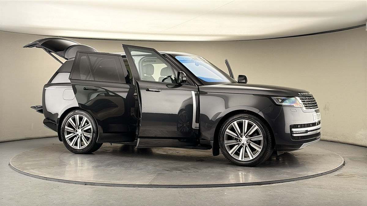 More views of Land Rover Range Rover