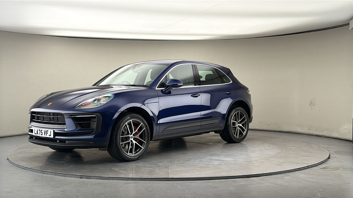 Porsche Macan Image 20