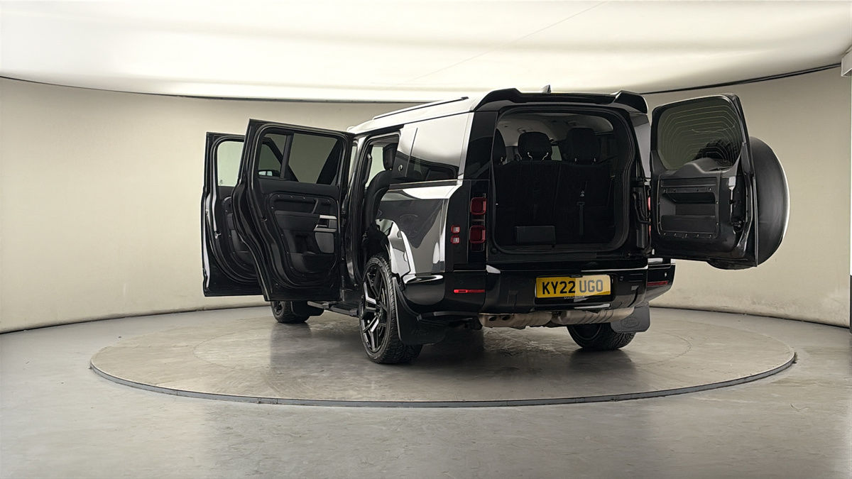 More views of Land Rover Defender 130