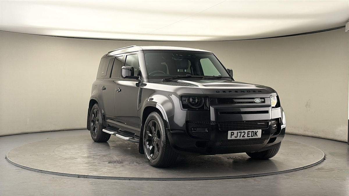 More views of Land Rover Defender 110