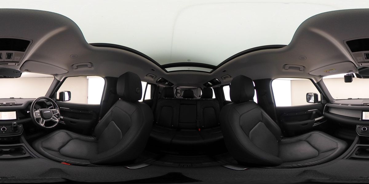 More views of Land Rover Defender 110