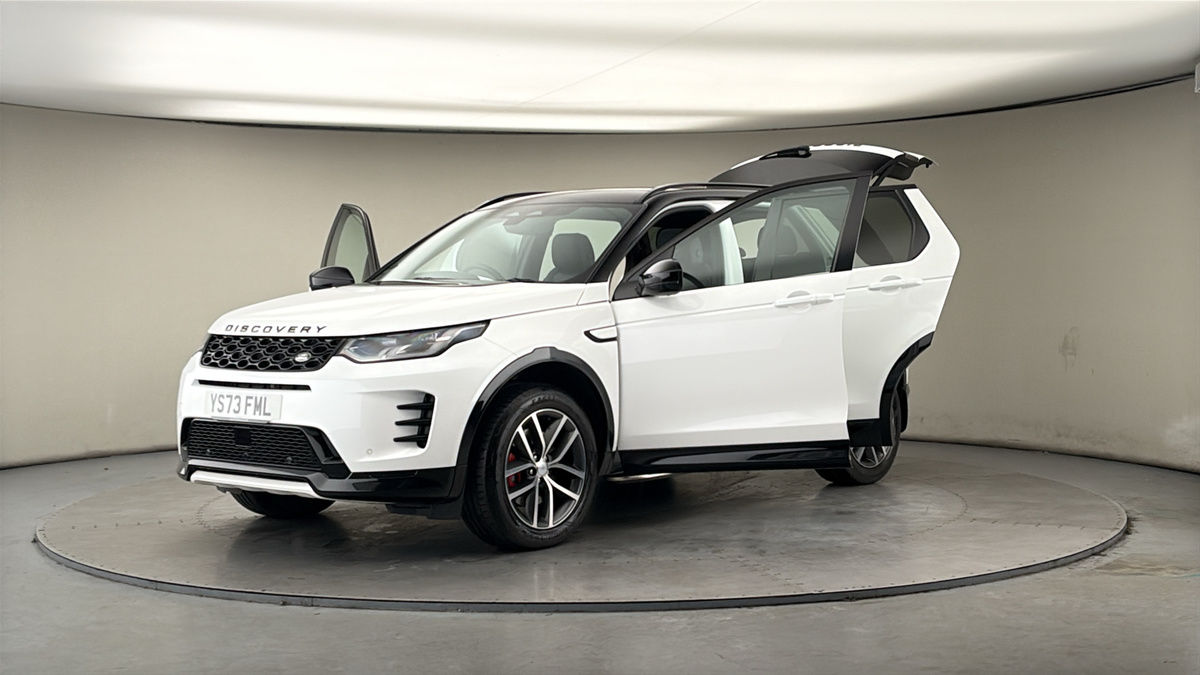 Land Rover Discovery Sport Image 22