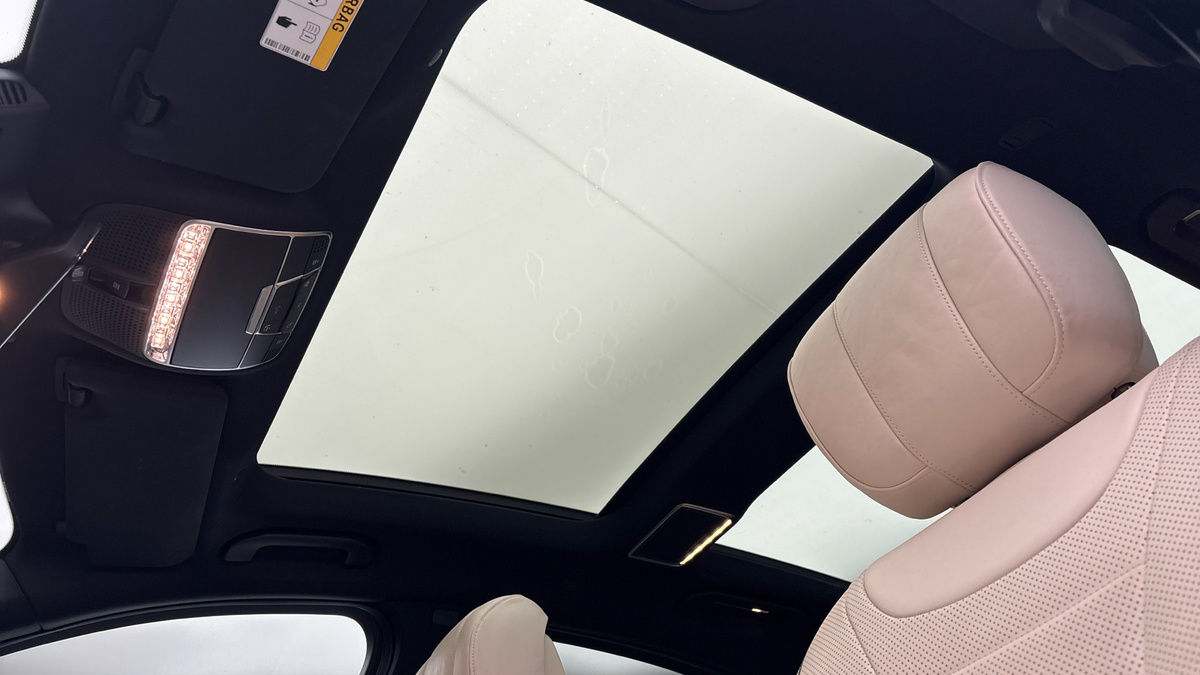 Mercedes-Benz S Class Image 6