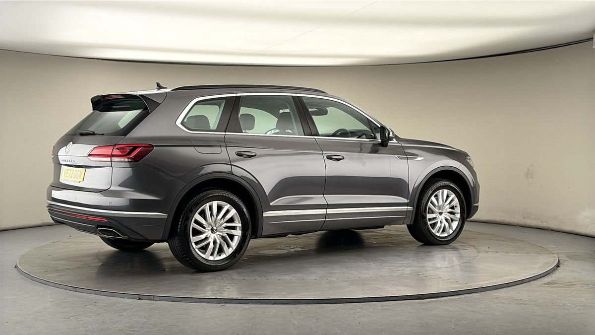 More views of Volkswagen Touareg