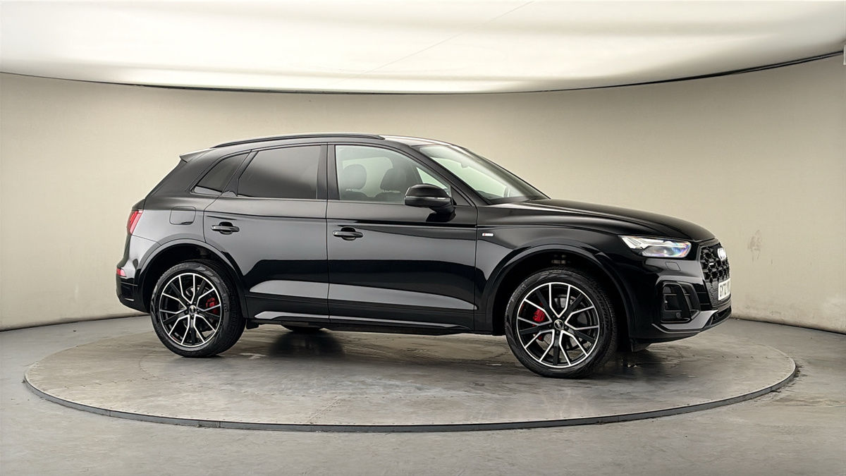 More views of Audi Q5