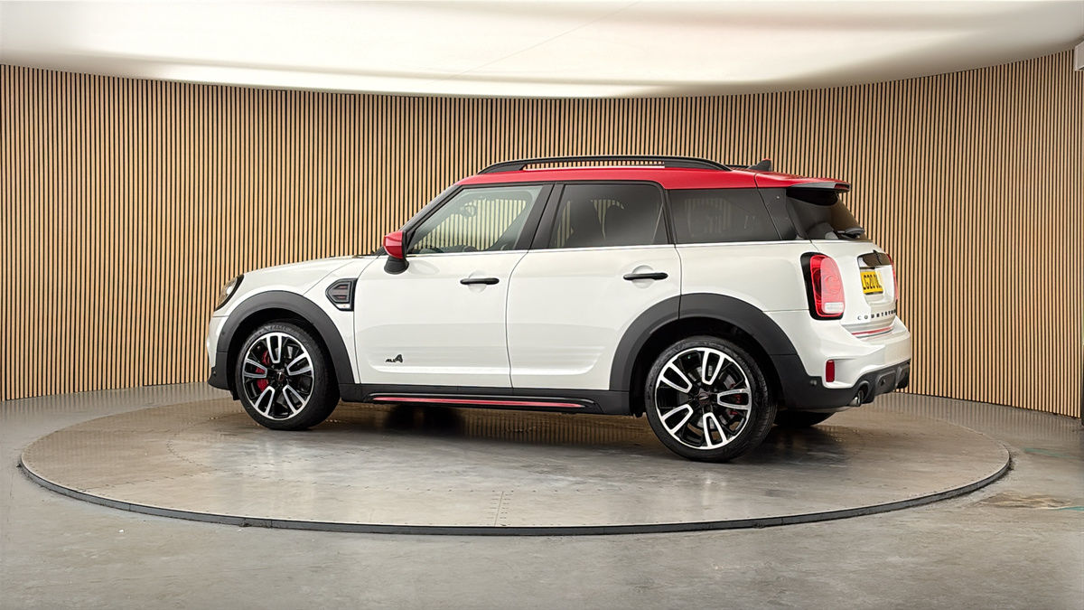 More views of MINI Countryman