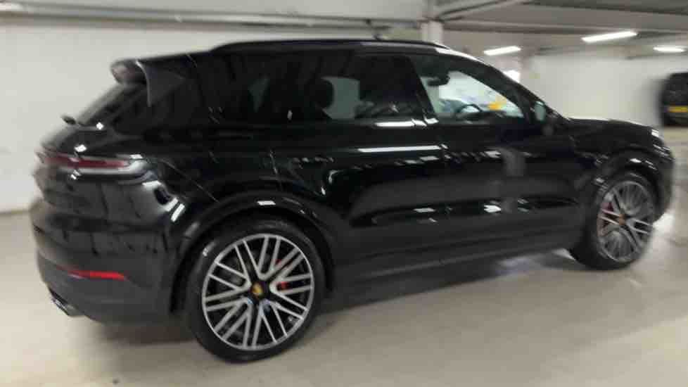 More views of Porsche Cayenne