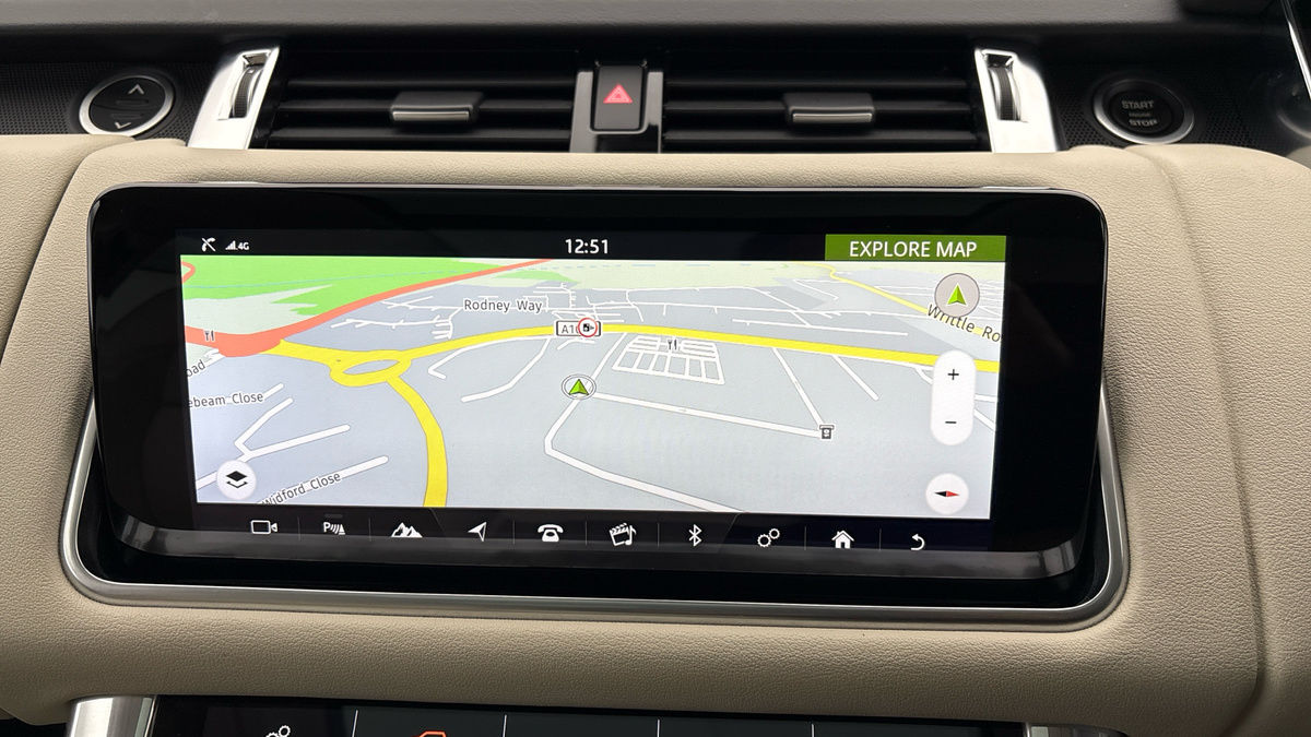 Land Rover Range Rover Sport Image 17