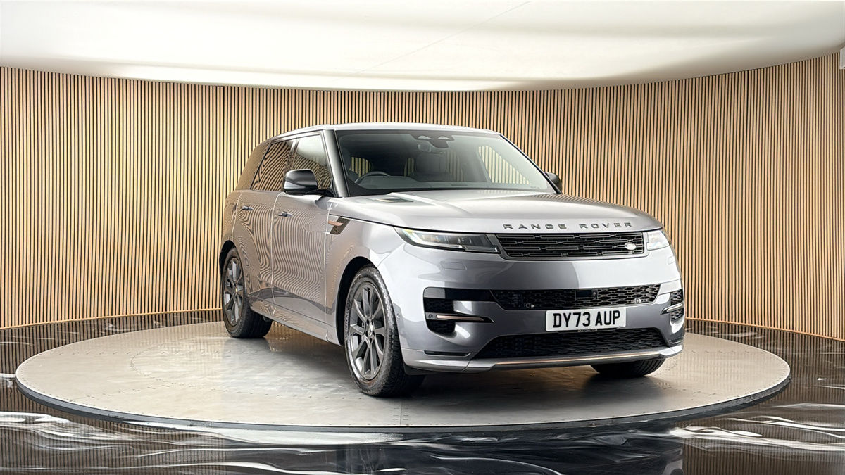 More views of Land Rover Range Rover Sport