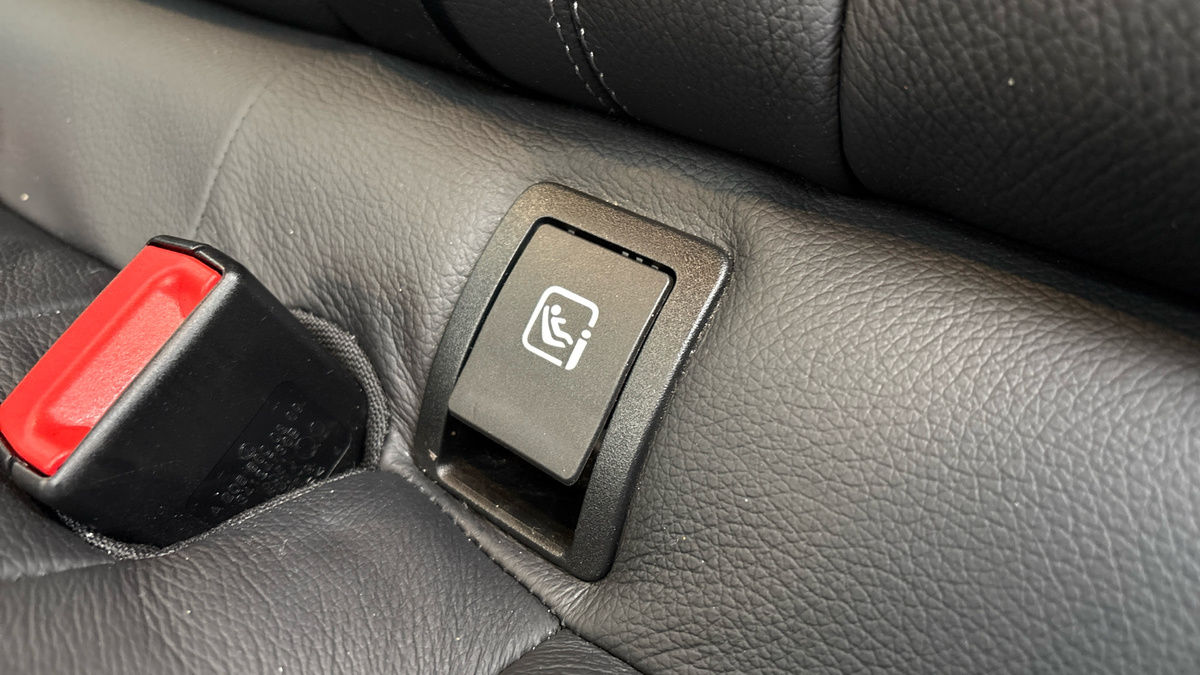 Mercedes-Benz GLC Image 6