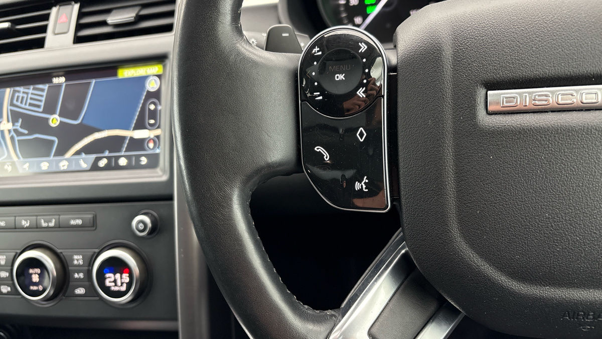 Land Rover Discovery Image 13