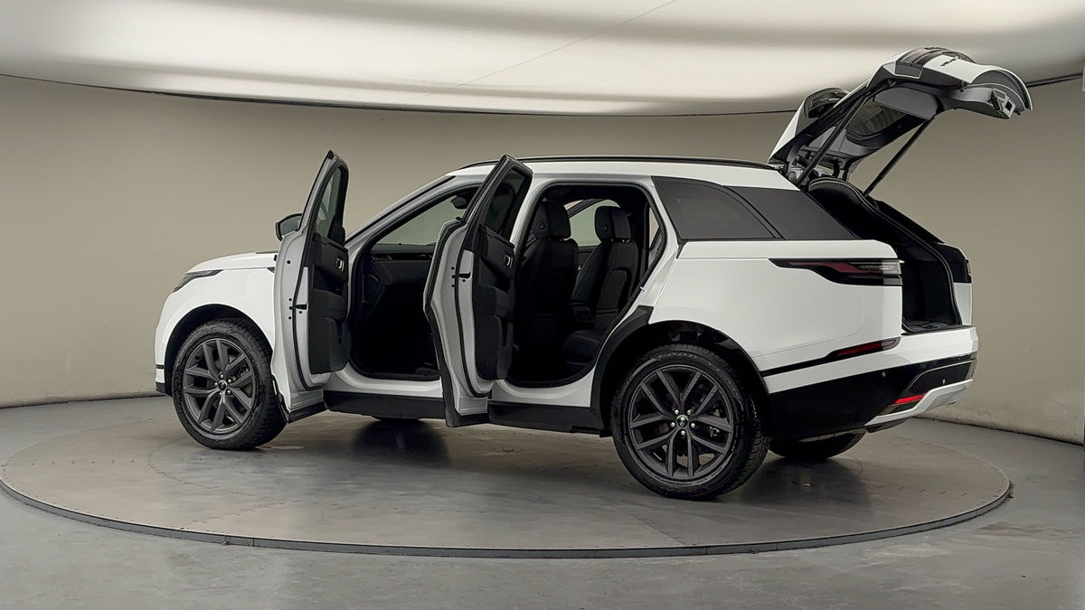 More views of Land Rover Range Rover Velar