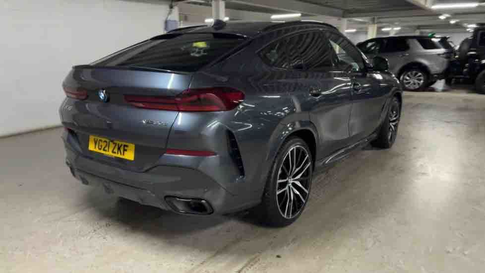 More views of BMW X6