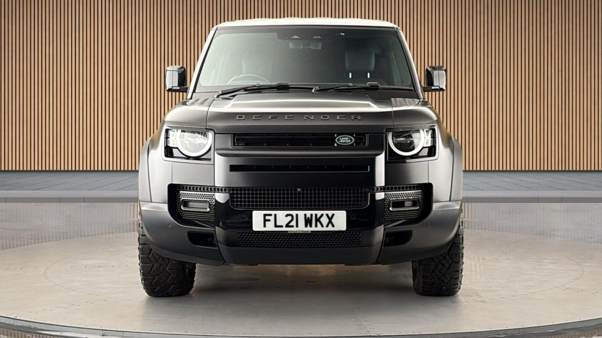 Land Rover Defender 90 Image 3