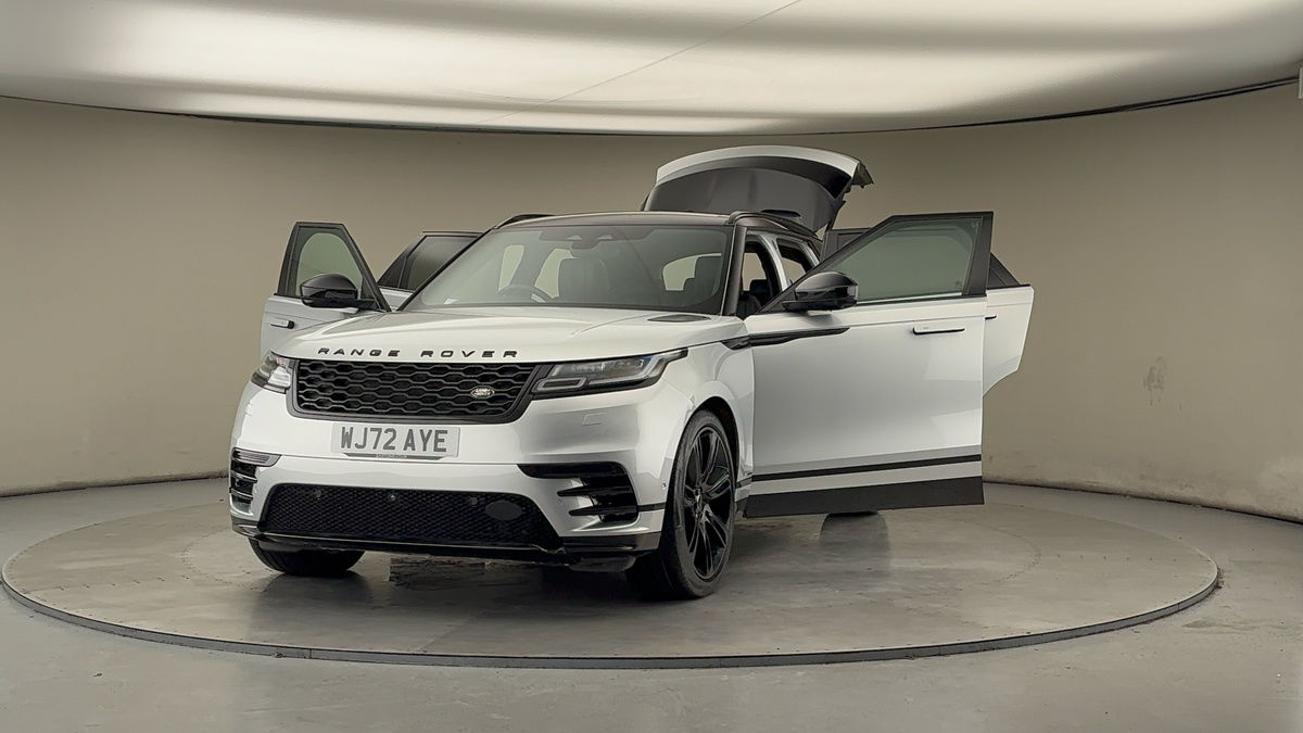 More views of Land Rover Range Rover Velar