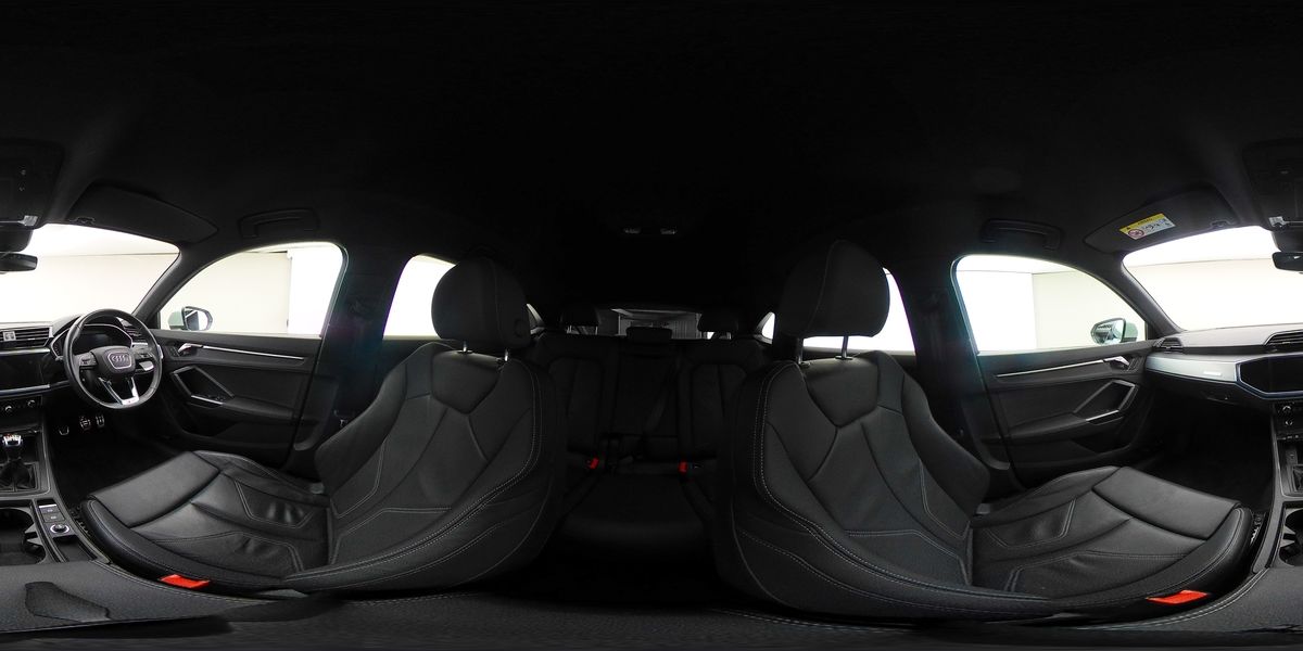 More views of Audi Q3