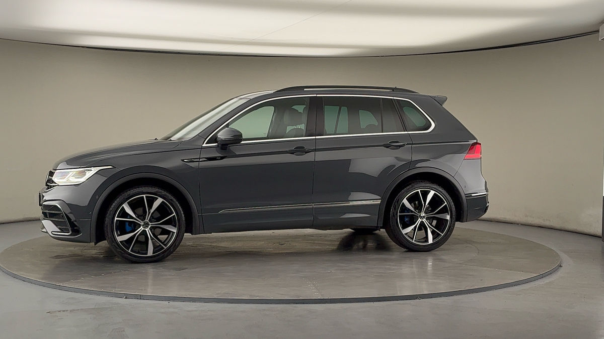 More views of Volkswagen Tiguan