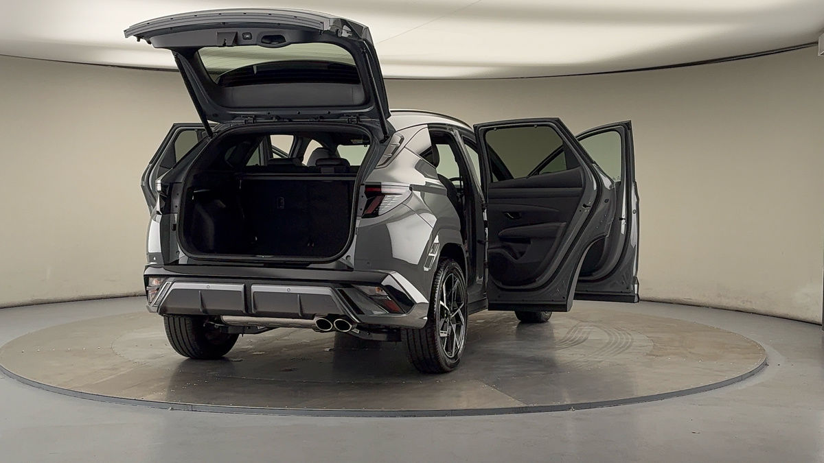 More views of Hyundai TUCSON