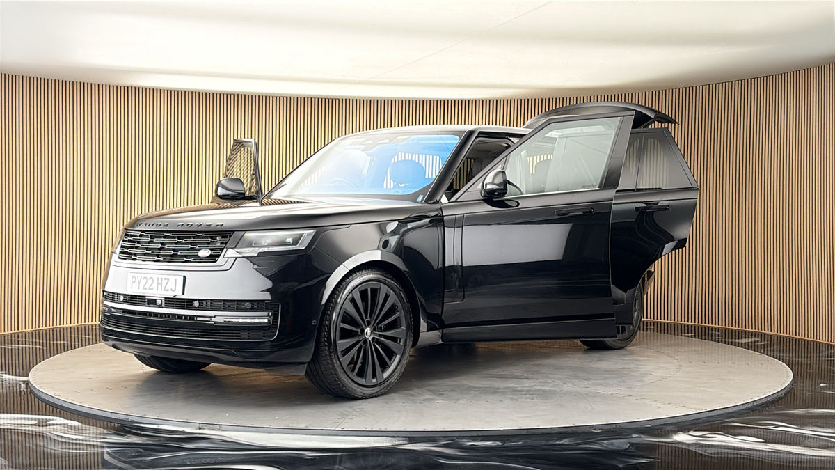 More views of Land Rover Range Rover