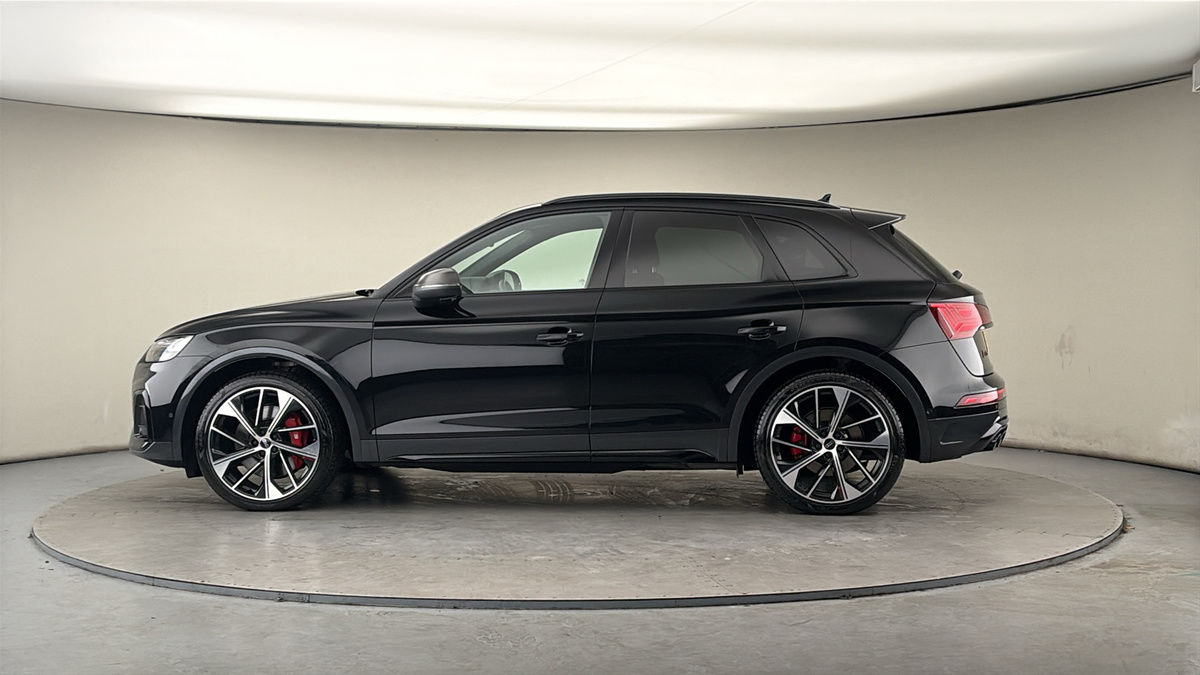 More views of Audi SQ5