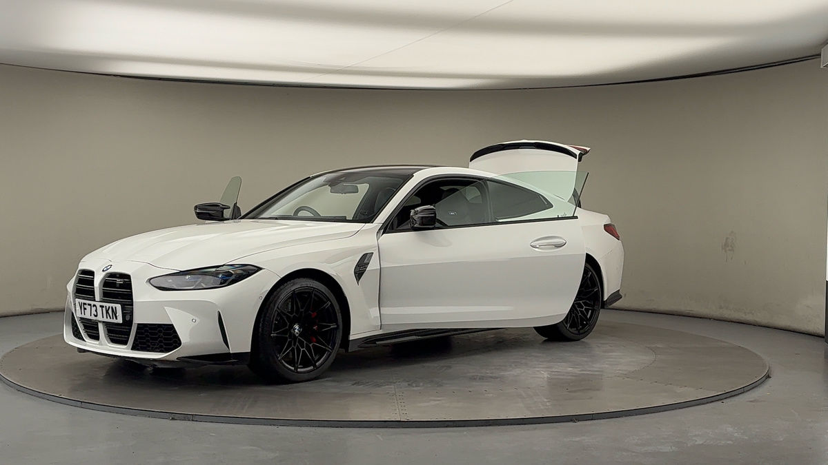 BMW M4 Competition Image 22