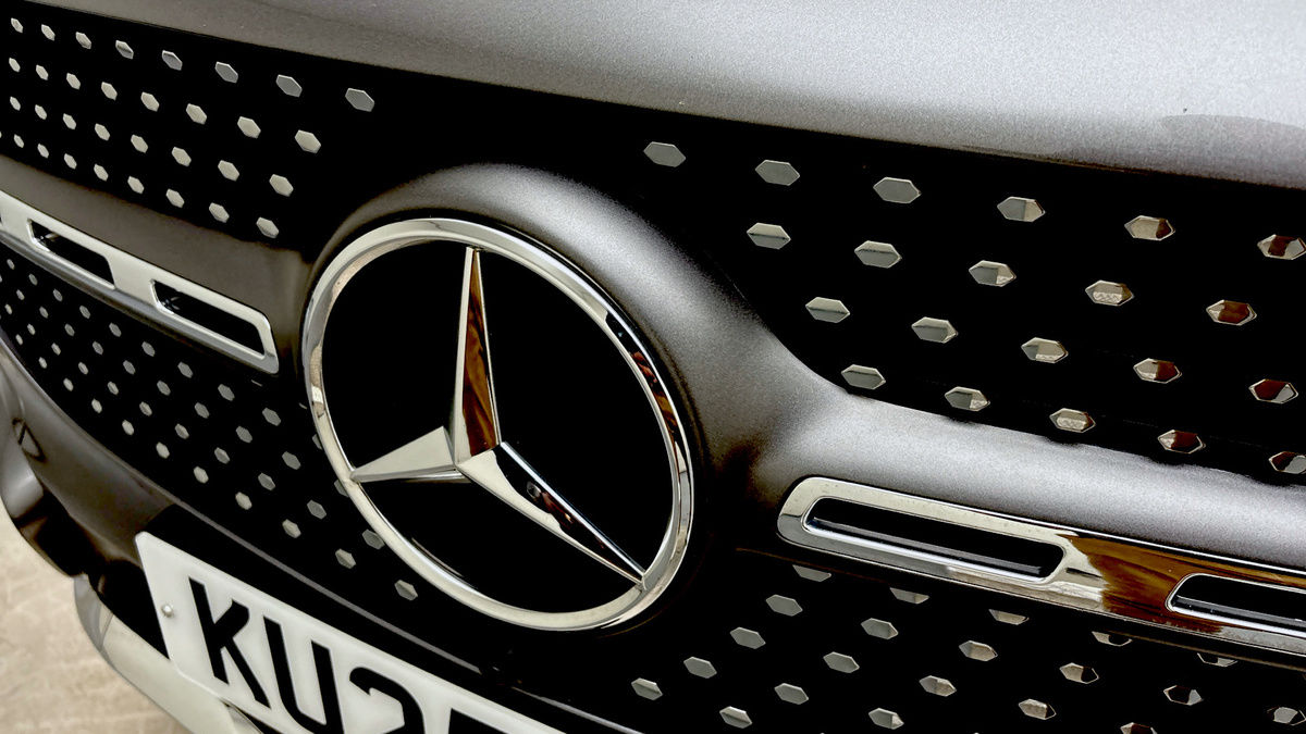 Mercedes-Benz GLB Image 24