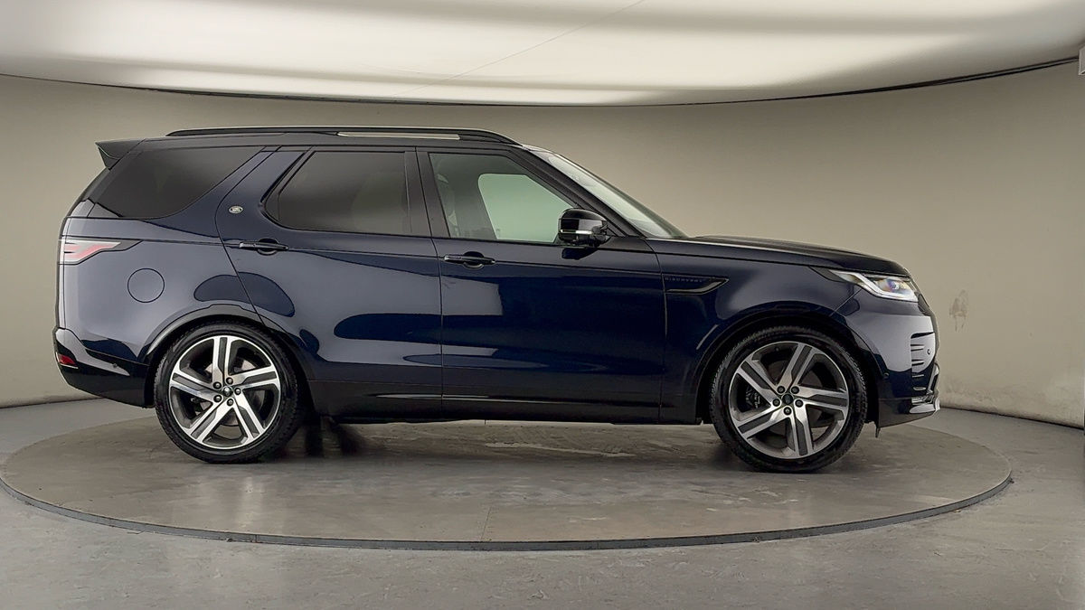 More views of Land Rover Discovery