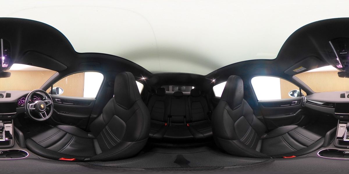 More views of Porsche Cayenne