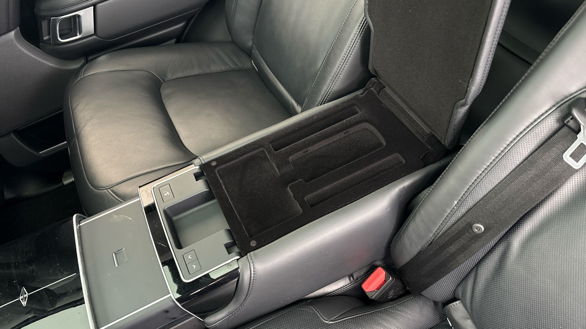 Land Rover Range Rover Image 25