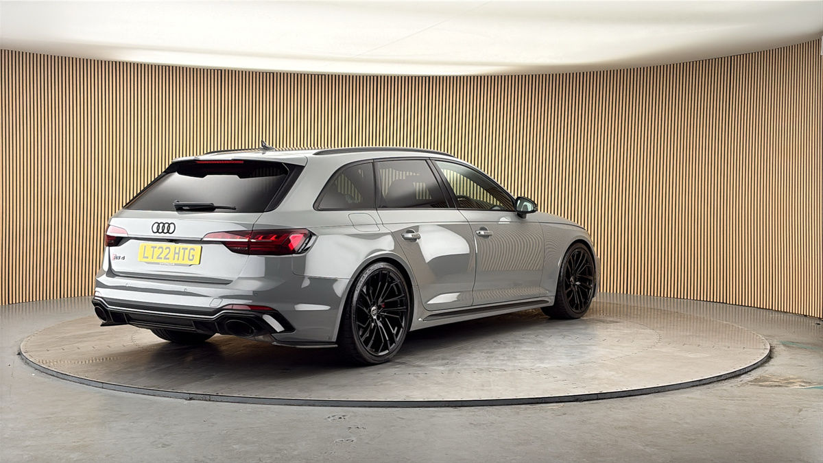 More views of Audi RS4 Avant