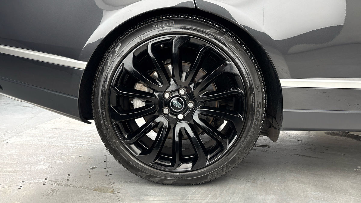 Land Rover Range Rover Image 10