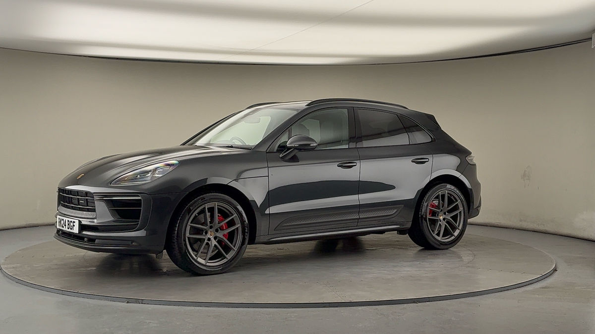 More views of Porsche Macan