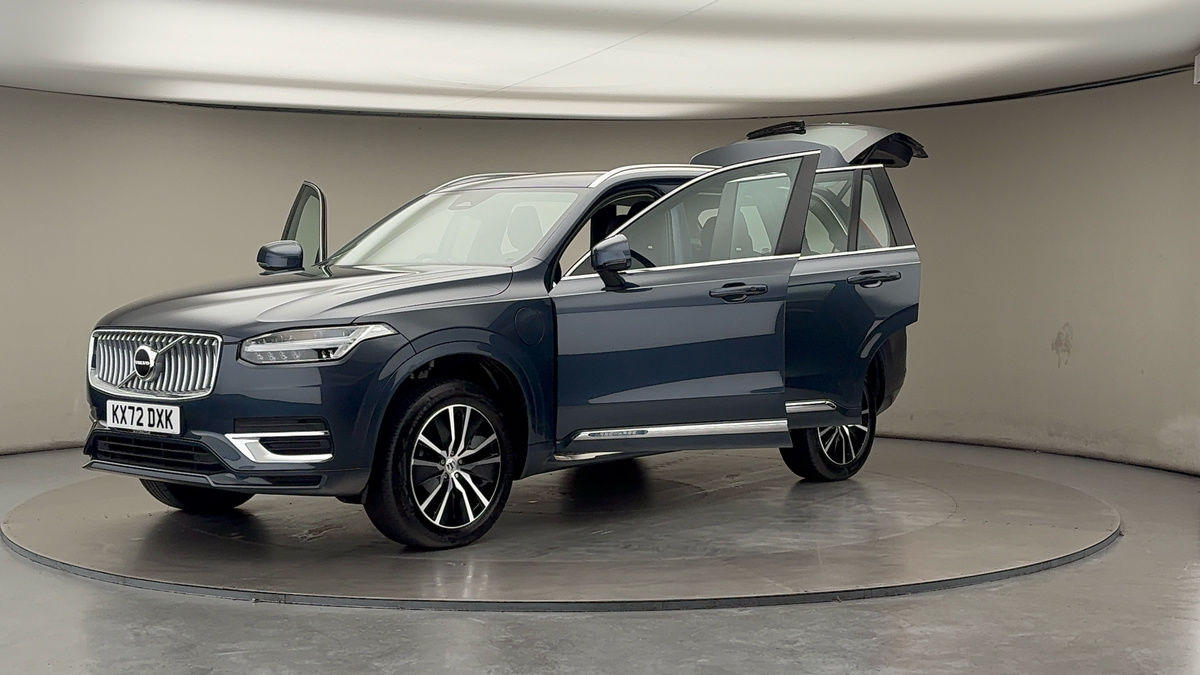 More views of Volvo XC90