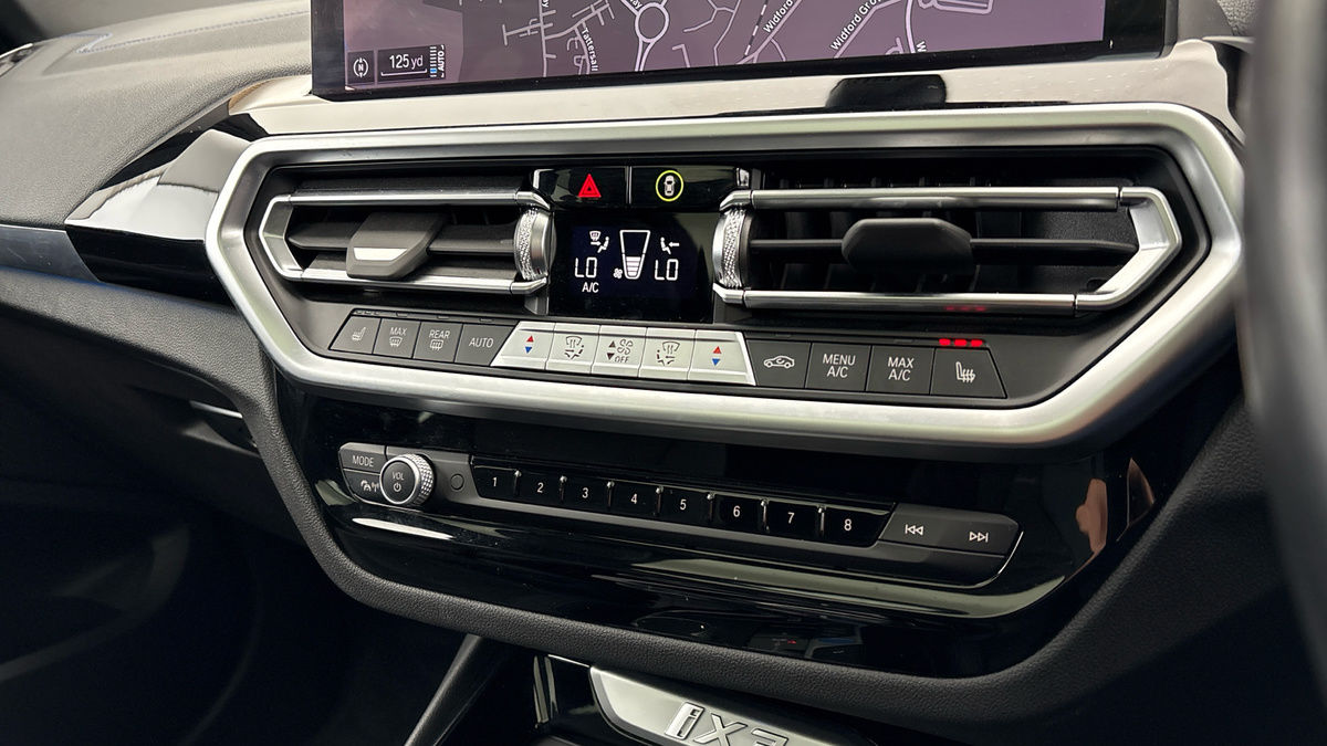 BMW iX3 Image 26