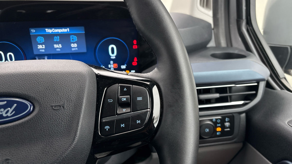 Ford Tourneo Custom V710 Image 14