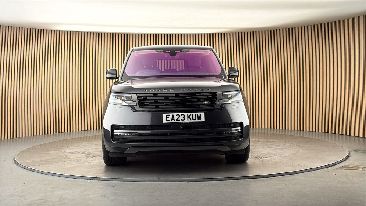More views of Land Rover Range Rover