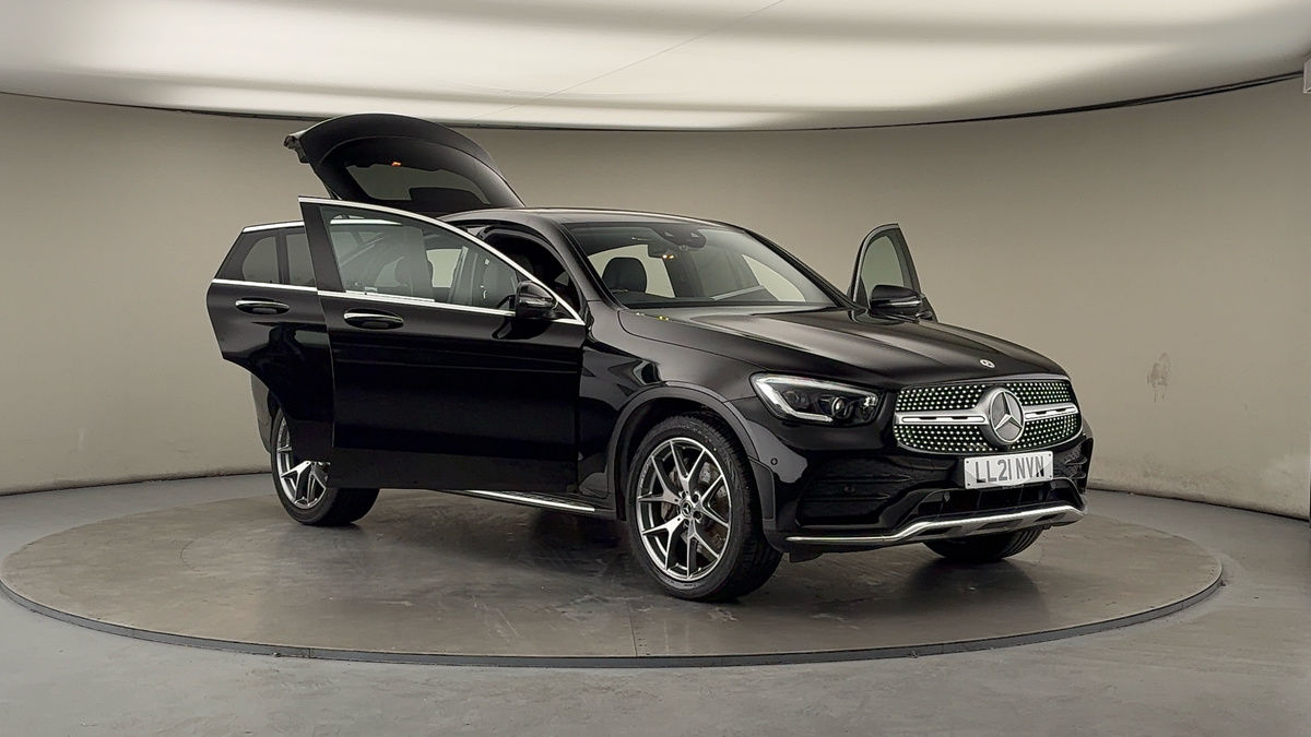 More views of Mercedes-Benz GLC