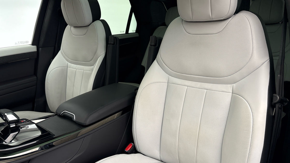 Land Rover Range Rover Sport Image 7