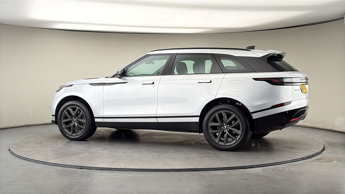 More views of Land Rover Range Rover Velar